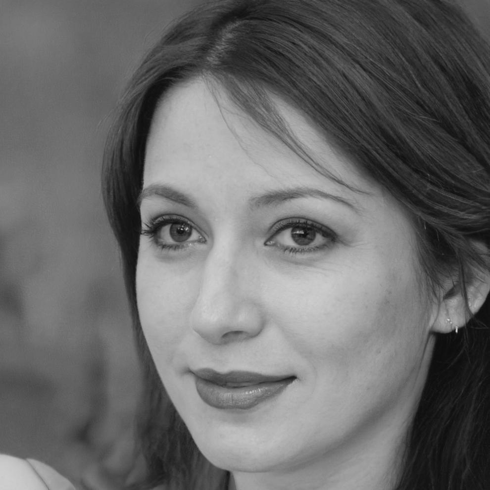 Retrato profesional de Berenice Aguayo